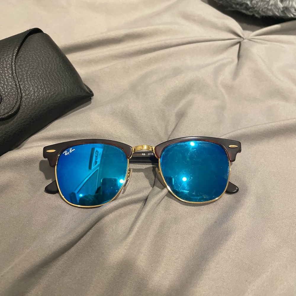 Authentic Ray Ban Sunglasses slightly used brown with blue lenses - Picture 2 of 4